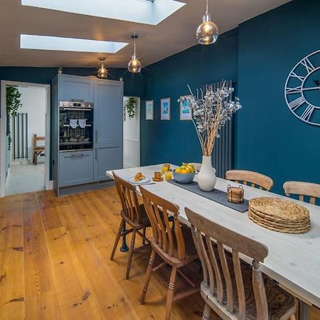 Captain'S Cottage - Central West Cowes - Spacious, Entire 1-Bed Home Exterior photo