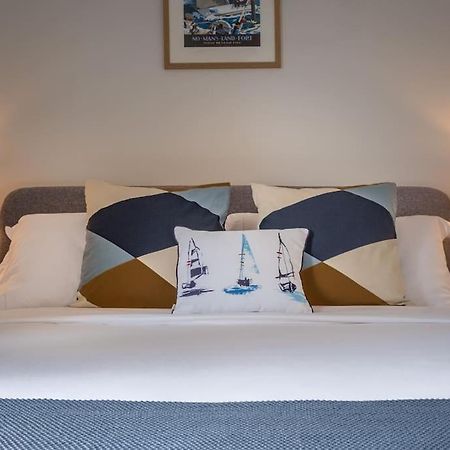 Captain'S Cottage - Central West Cowes - Spacious, Entire 1-Bed Home Exterior photo